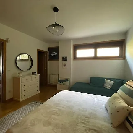 Holiday home Charneca, Jardin Y Mar *