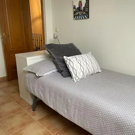 Charneca, Jardín Y Mar