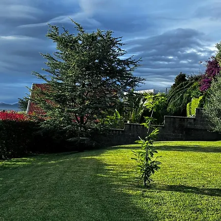 Сasa de vacaciones Charneca, Jardín Y Mar Vigo