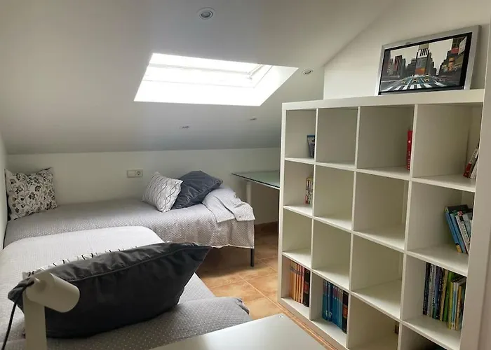 Charneca, Jardin Y Mar Nyaraló Vigo