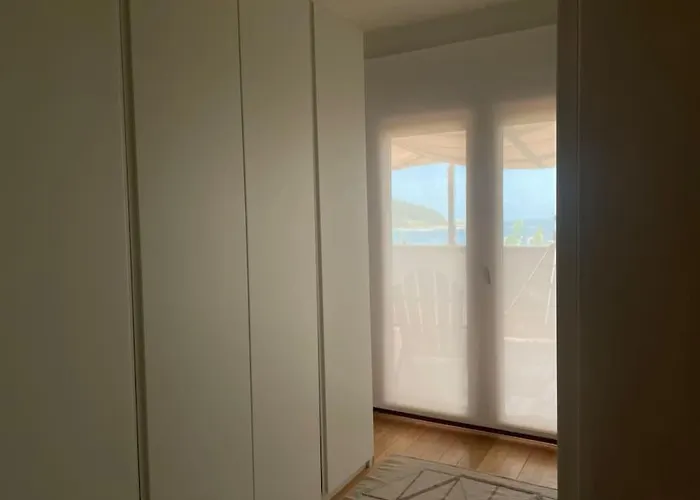 Charneca, Jardin Y Mar Nyaraló Vigo